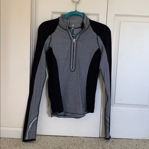 Lululemon reversible quarter zip size 6
